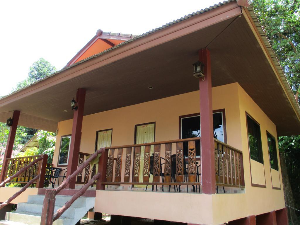 Khaosok Island Resort Khao Sok National Park Bagian luar foto